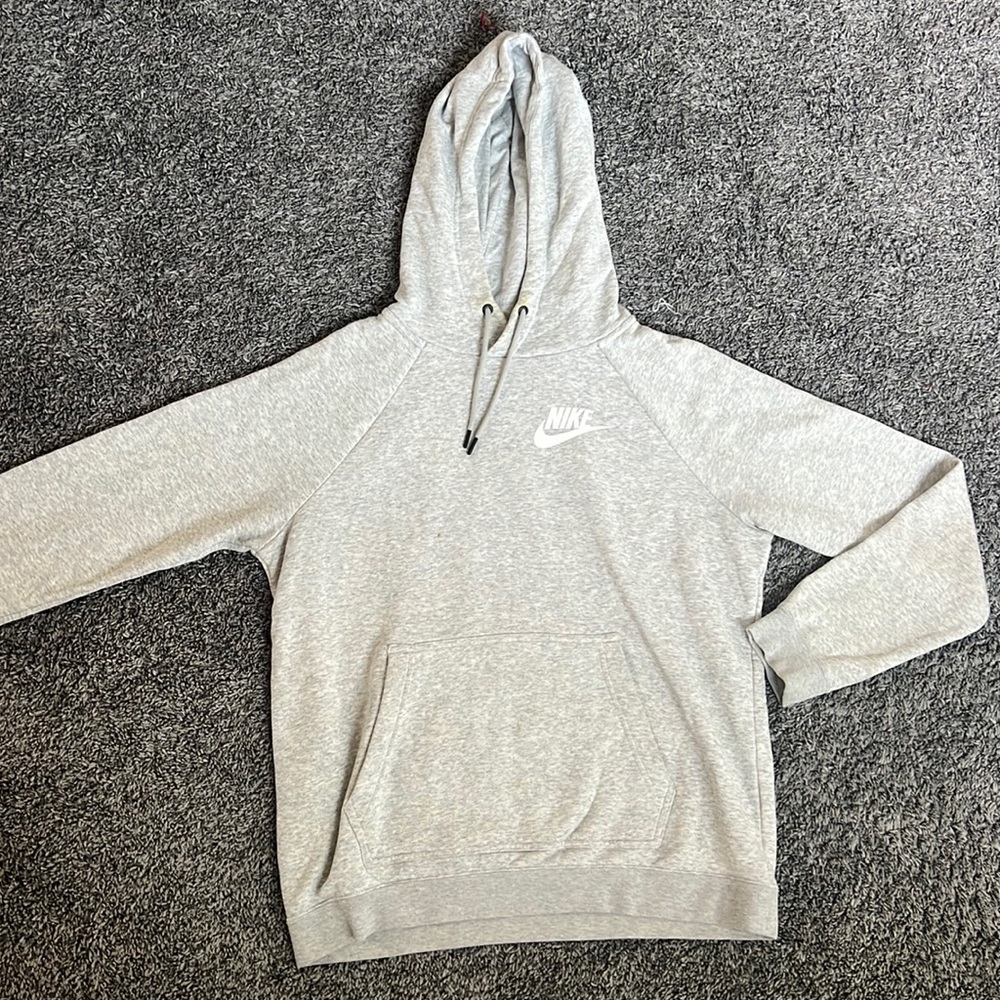Grey Nike Hoodie!